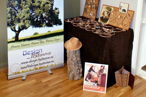 Roll Up Design Textinova